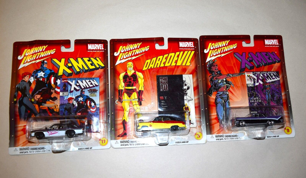 Lot of 3 vtg 2002 Johnny Lightning, Marvel Comics Daredevil #5 Bumongous #9 #11